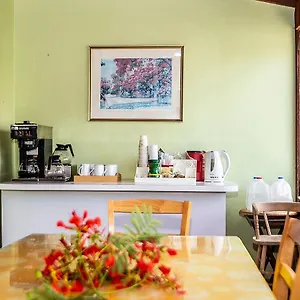 Inn Orange Hill