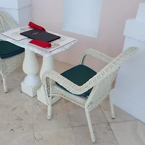 Hotel Ocean West Boutique
